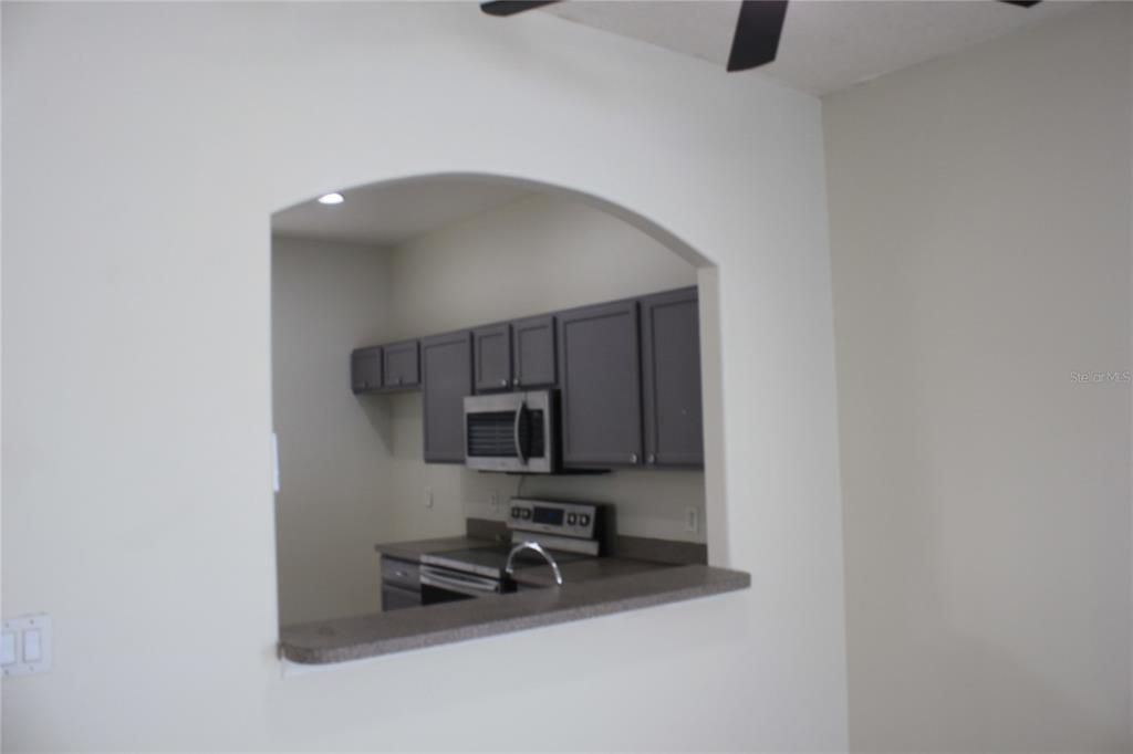 For Rent: $2,495 (4 beds, 2 baths, 1795 Square Feet)