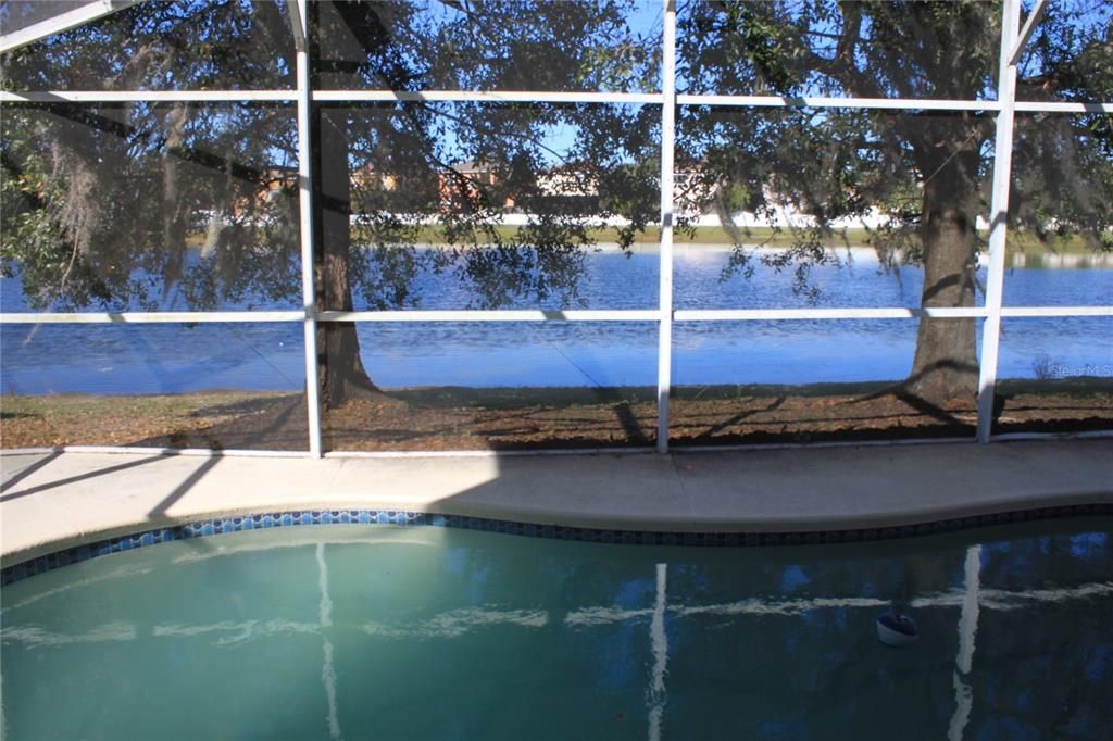 For Rent: $2,495 (4 beds, 2 baths, 1795 Square Feet)