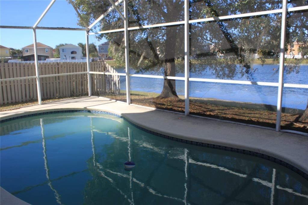 For Rent: $2,495 (4 beds, 2 baths, 1795 Square Feet)