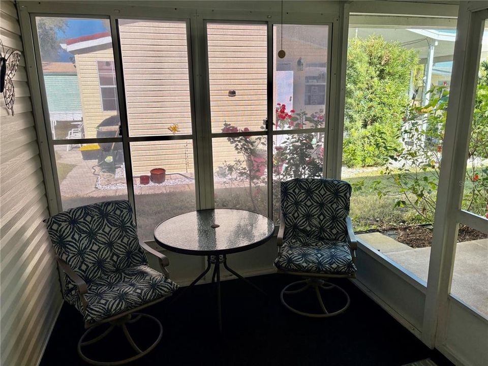 待售: $199,000 (2 贝兹, 2 浴室, 1472 平方英尺)