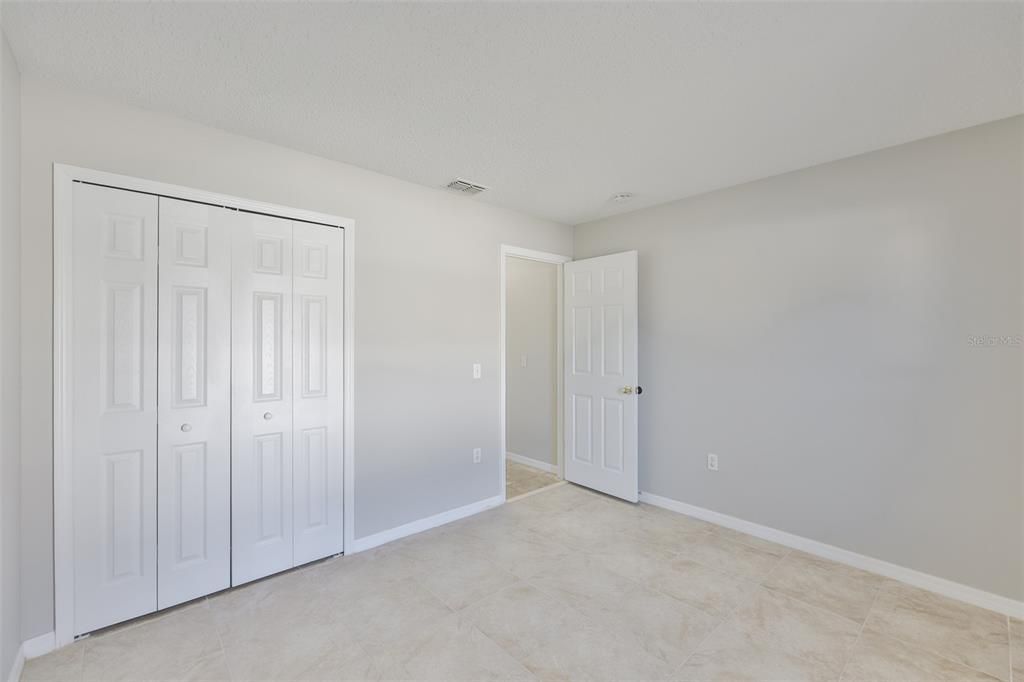 В аренду: $2,400 (3 спален, 2 ванн, 1424 Квадратных фут)