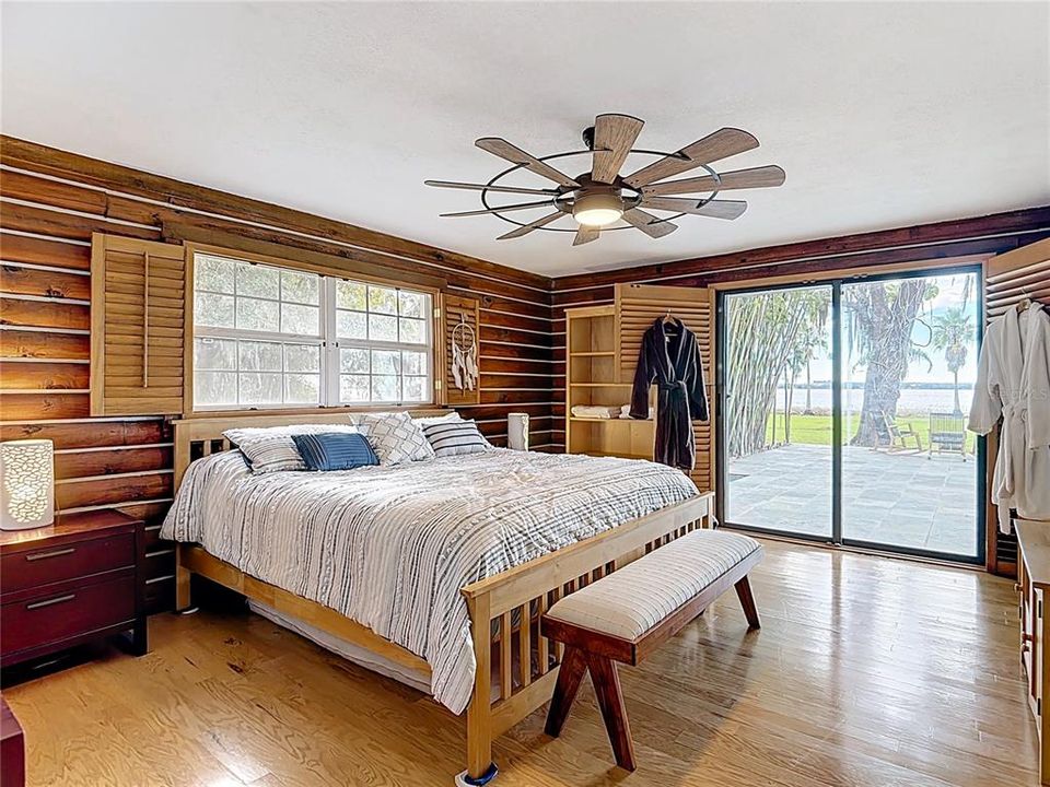 For Sale: $750,000 (4 beds, 4 baths, 2760 Square Feet)