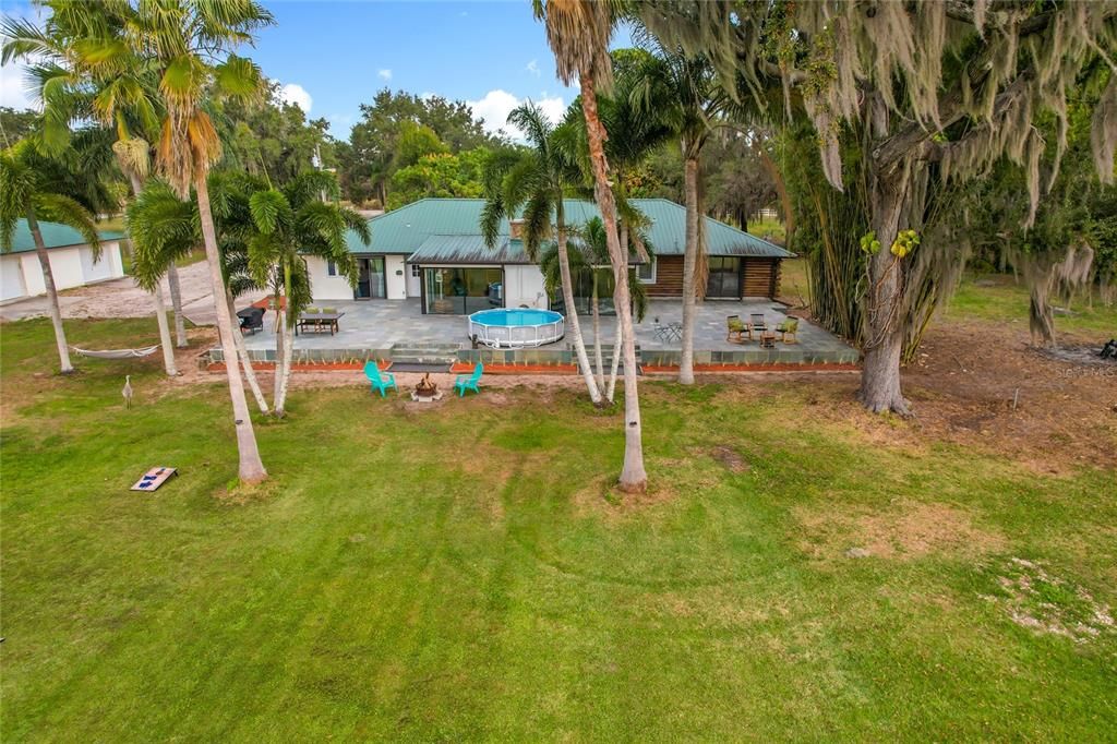 For Sale: $750,000 (4 beds, 4 baths, 2760 Square Feet)