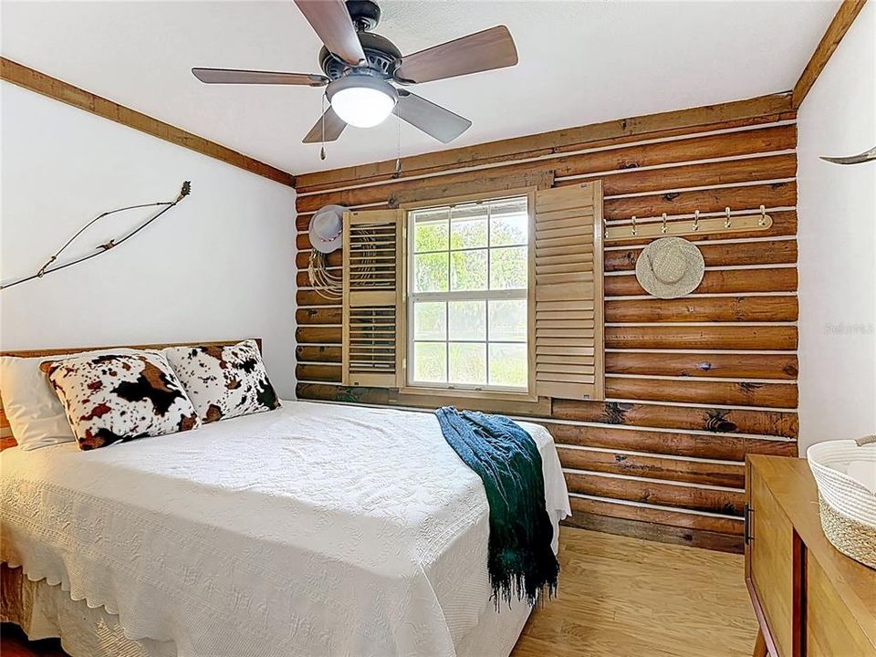 For Sale: $750,000 (4 beds, 4 baths, 2760 Square Feet)