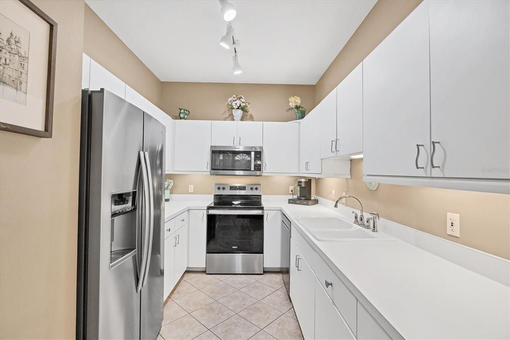 En Venta: $329,900 (3 camas, 2 baños, 1440 Pies cuadrados)