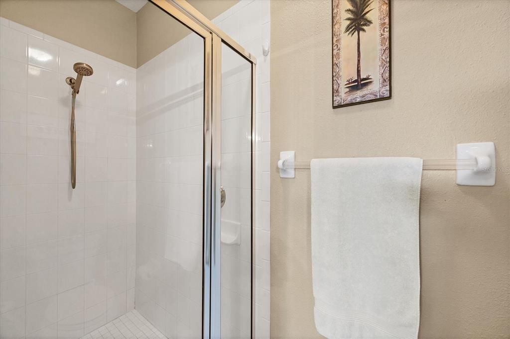 En Venta: $329,900 (3 camas, 2 baños, 1440 Pies cuadrados)