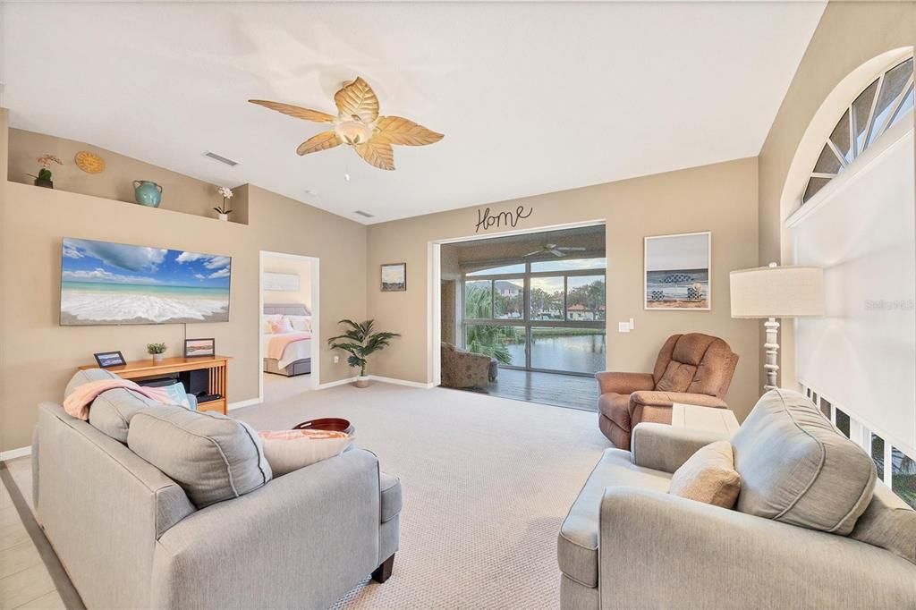 En Venta: $329,900 (3 camas, 2 baños, 1440 Pies cuadrados)