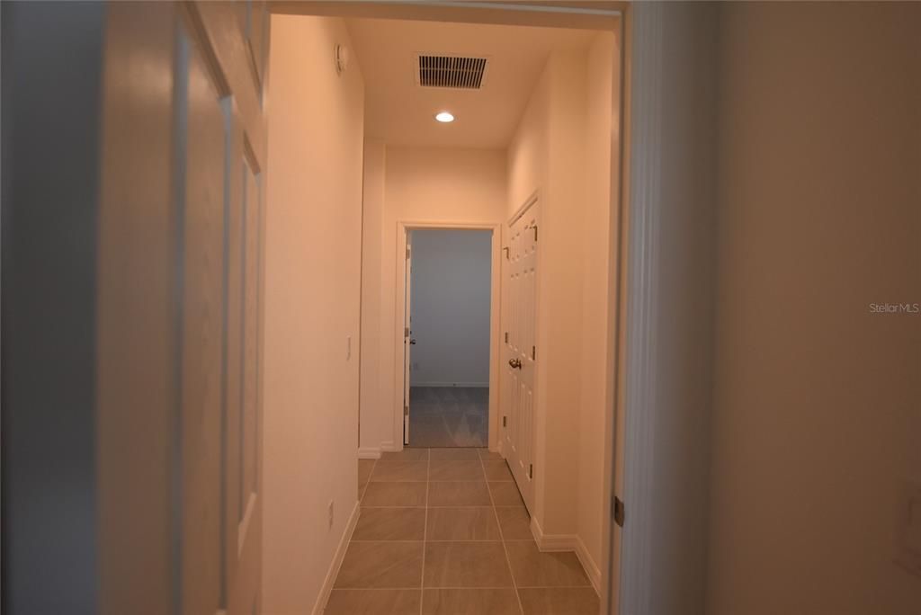 For Rent: $2,295 (4 beds, 2 baths, 2008 Square Feet)