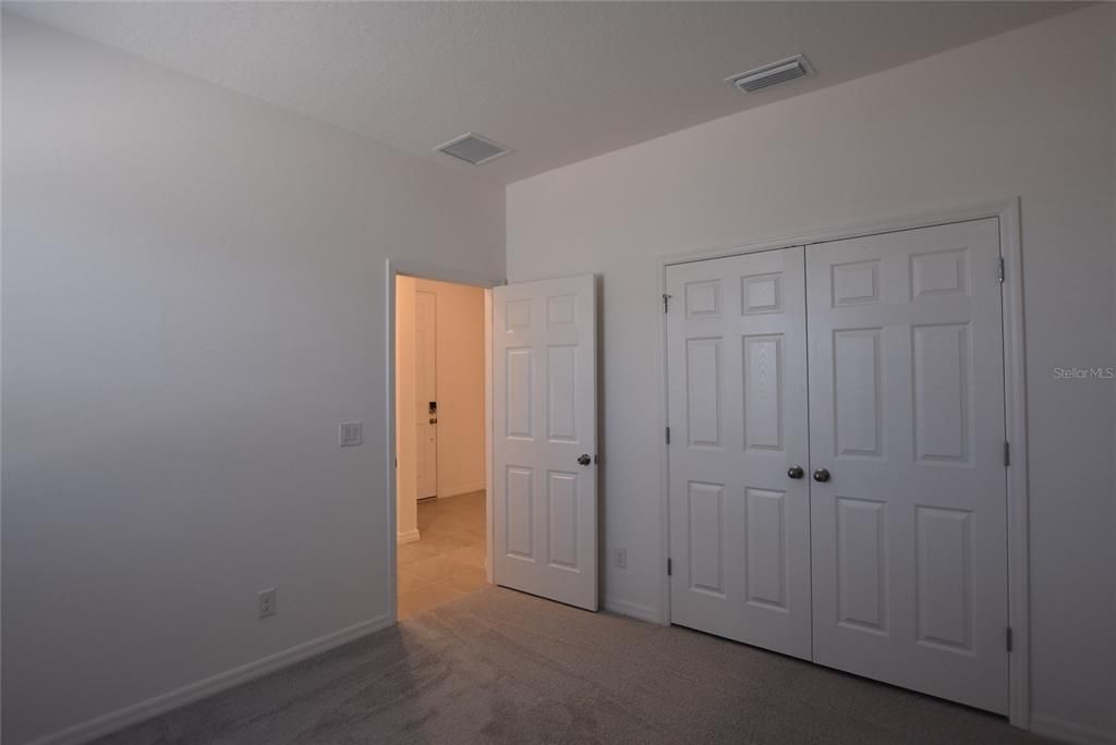 For Rent: $2,295 (4 beds, 2 baths, 2008 Square Feet)