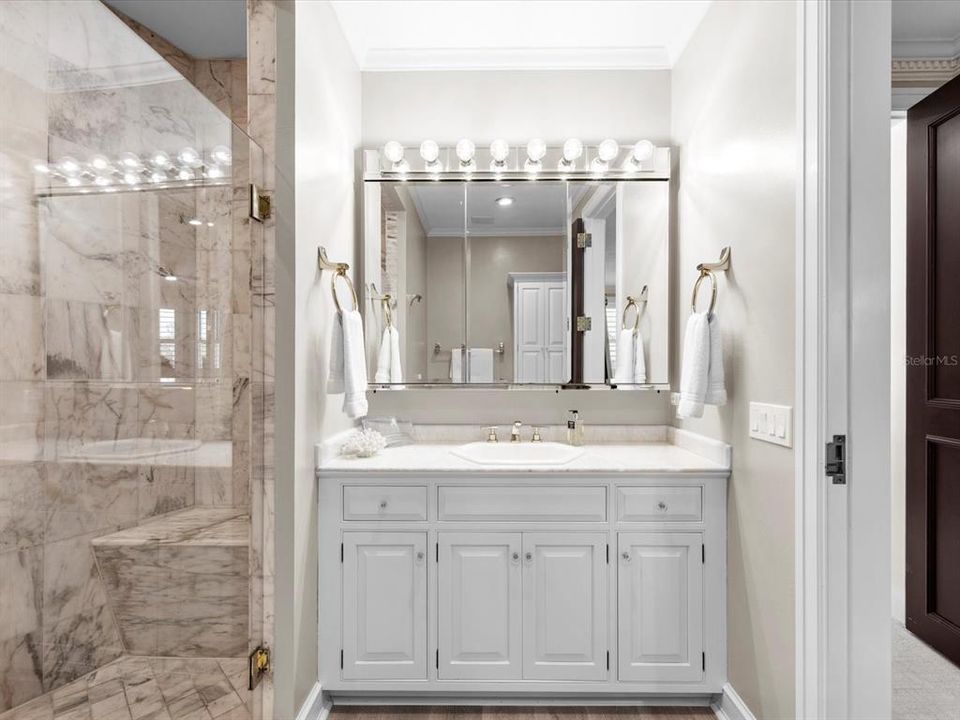 En Venta: $6,995,000 (5 camas, 7 baños, 6453 Pies cuadrados)