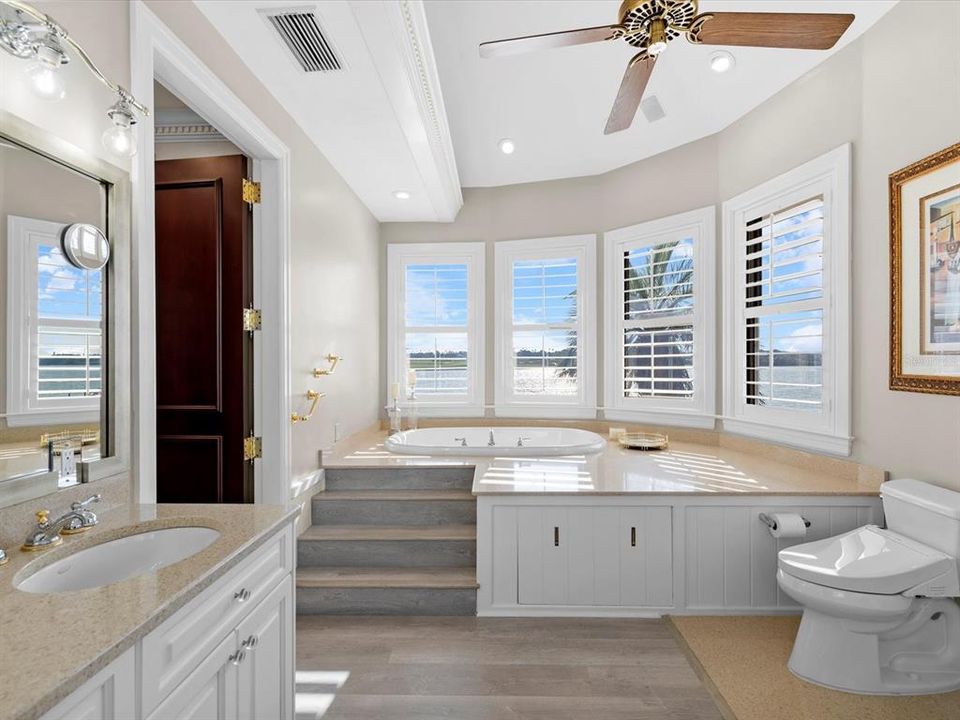 En Venta: $6,995,000 (5 camas, 7 baños, 6453 Pies cuadrados)