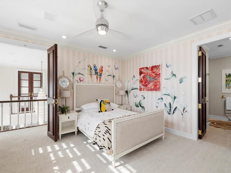 En Venta: $6,995,000 (5 camas, 7 baños, 6453 Pies cuadrados)