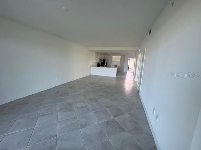 For Rent: $2,900 (2 beds, 2 baths, 1569 Square Feet)