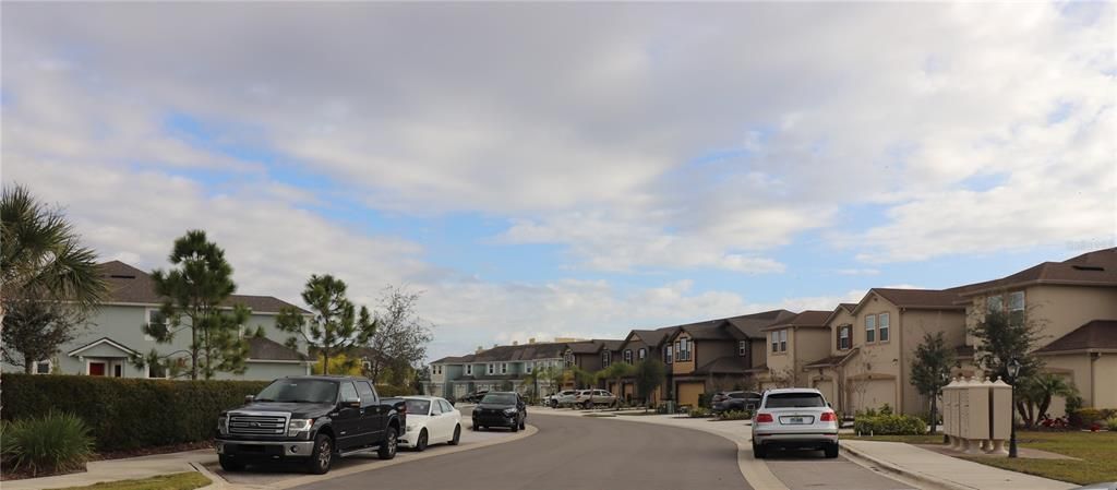 На продажу: $329,000 (3 спален, 2 ванн, 1549 Квадратных фут)