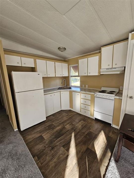 En Venta: $99,000 (2 camas, 1 baños, 736 Pies cuadrados)