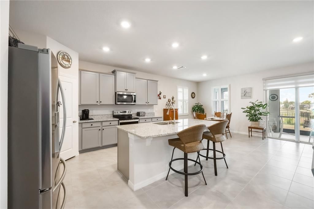 For Sale: $425,000 (4 beds, 2 baths, 2047 Square Feet)