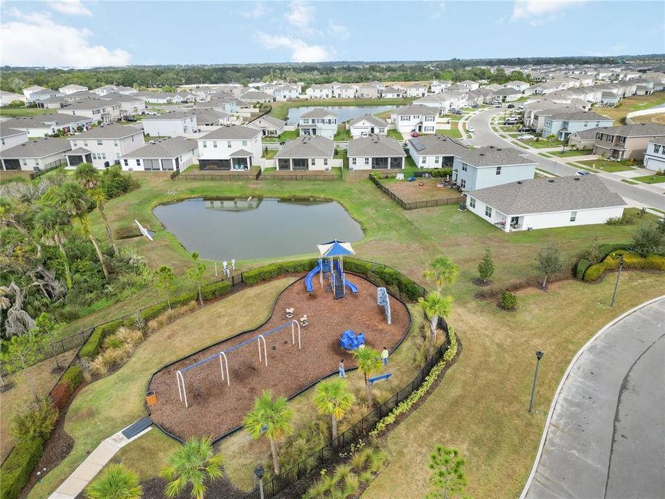 For Sale: $425,000 (4 beds, 2 baths, 2047 Square Feet)