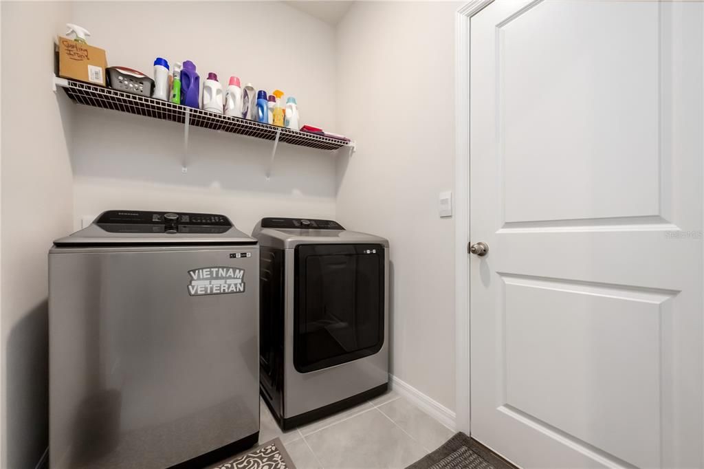 For Sale: $425,000 (4 beds, 2 baths, 2047 Square Feet)