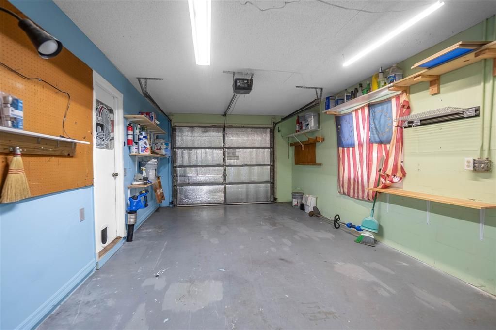 待售: $215,000 (2 贝兹, 2 浴室, 1218 平方英尺)