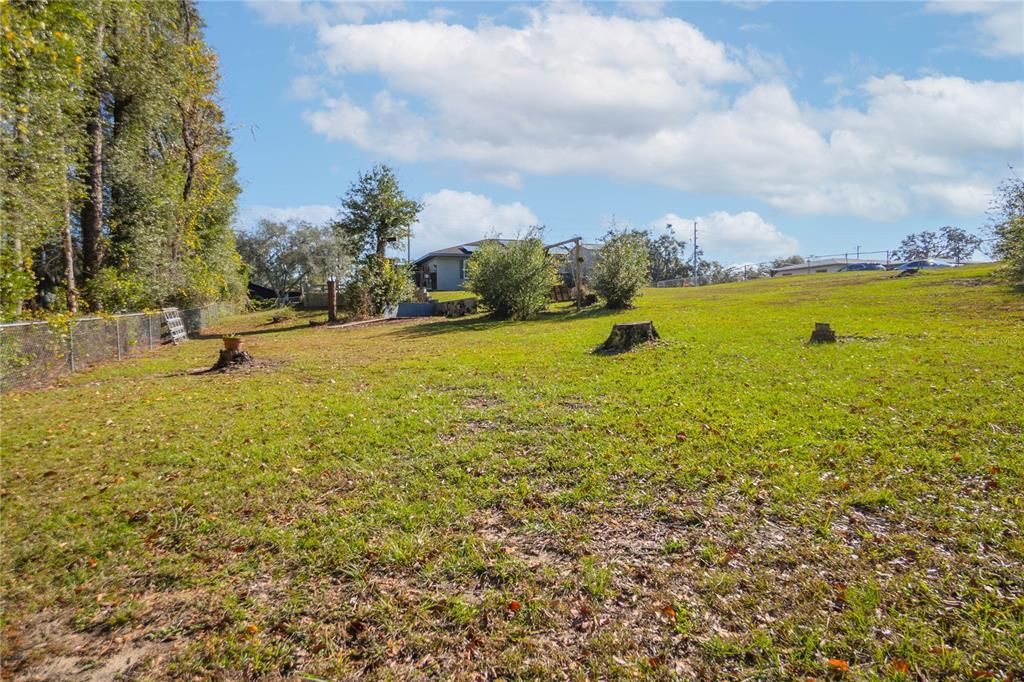 待售: $215,000 (2 贝兹, 2 浴室, 1218 平方英尺)