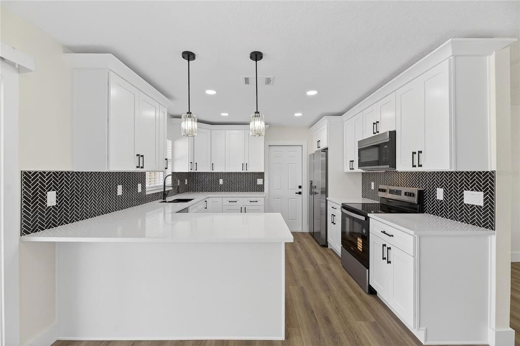 En Venta: $349,990 (3 camas, 2 baños, 1112 Pies cuadrados)