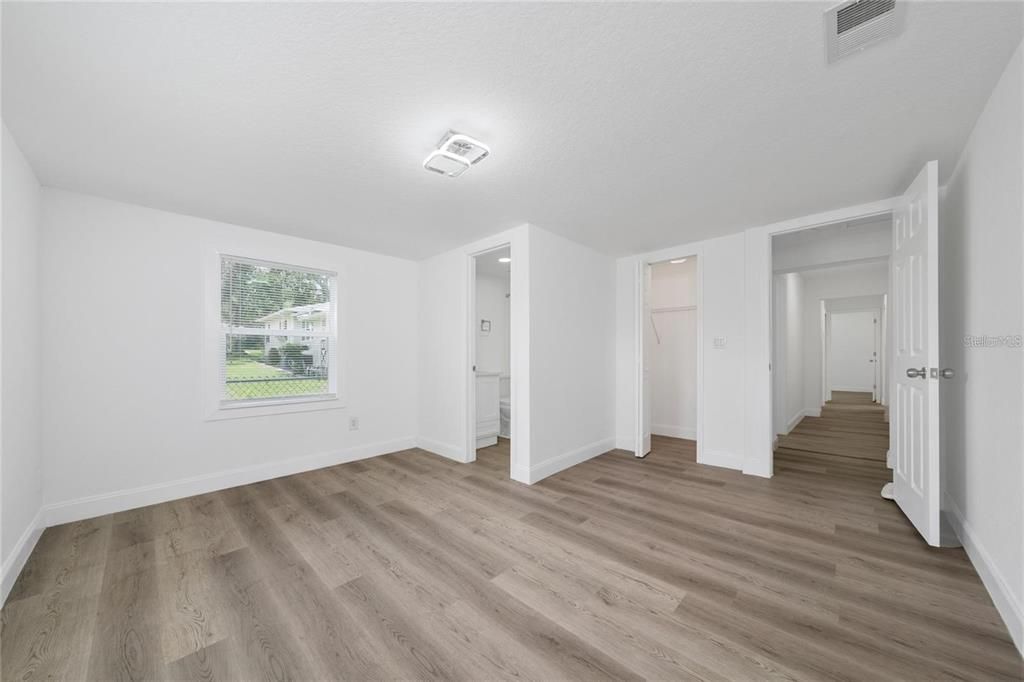 For Sale: $629,900 (4 beds, 2 baths, 1487 Square Feet)