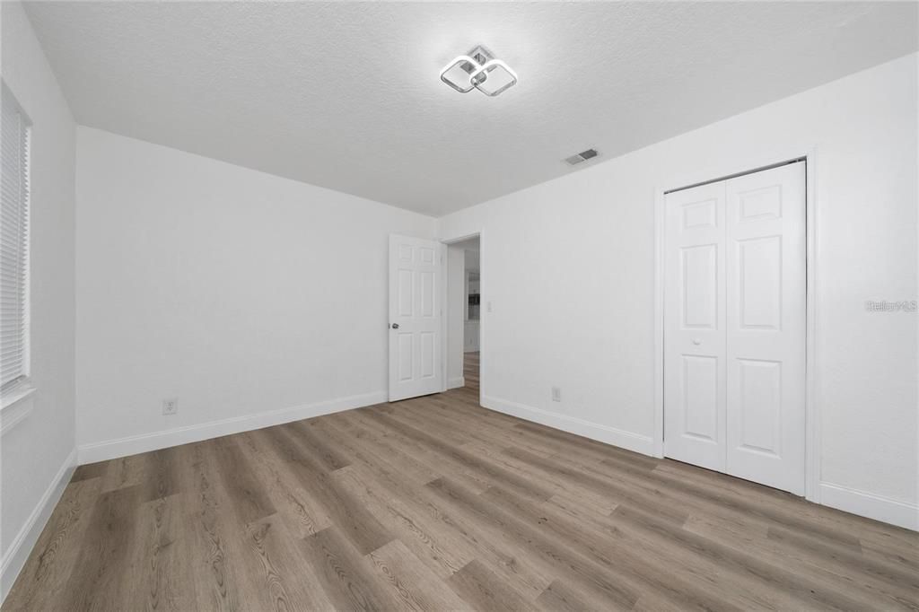 For Sale: $629,900 (4 beds, 2 baths, 1487 Square Feet)