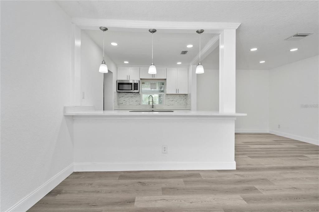 For Sale: $629,900 (4 beds, 2 baths, 1487 Square Feet)