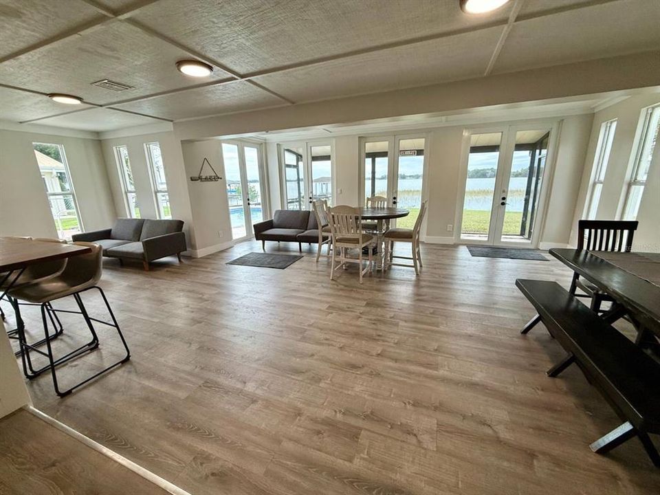 For Sale: $499,000 (2 beds, 3 baths, 1688 Square Feet)