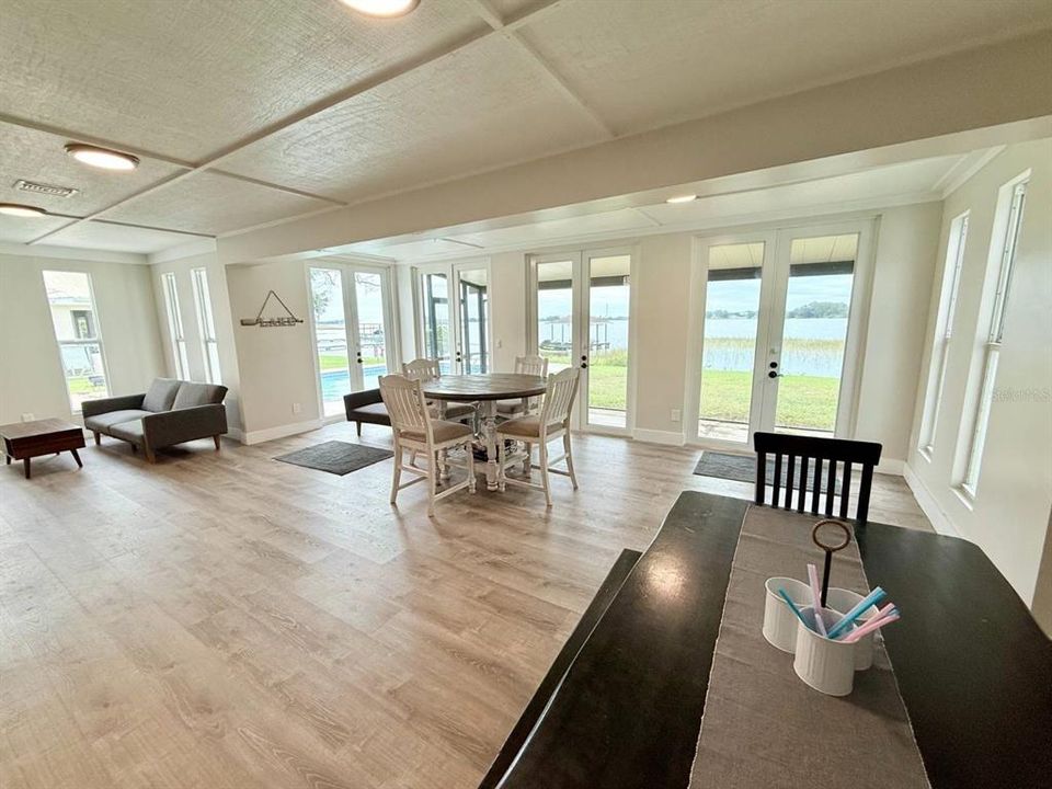 For Sale: $499,000 (2 beds, 3 baths, 1688 Square Feet)