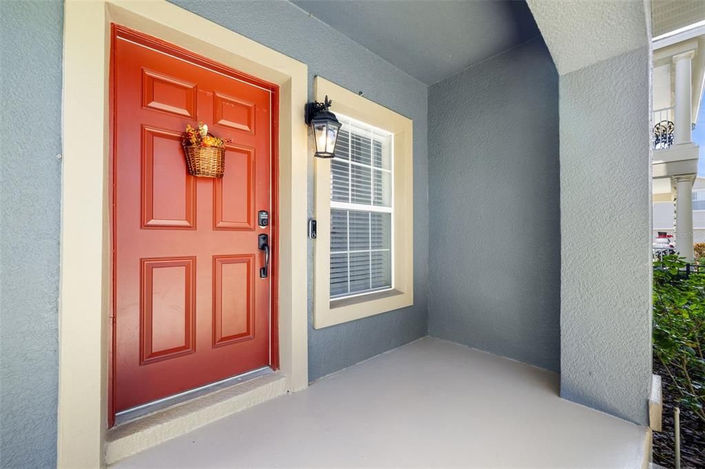 For Sale: $489,900 (5 beds, 3 baths, 2542 Square Feet)