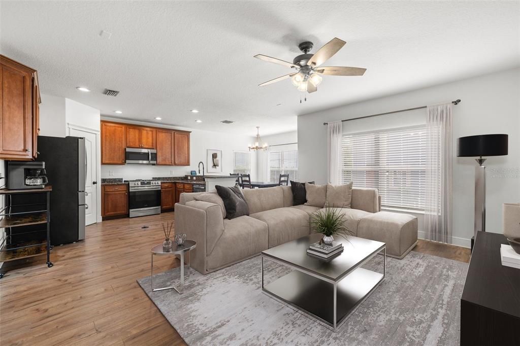 For Sale: $489,900 (5 beds, 3 baths, 2542 Square Feet)