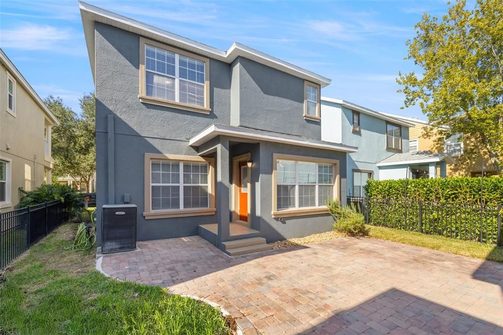 For Sale: $489,900 (5 beds, 3 baths, 2542 Square Feet)