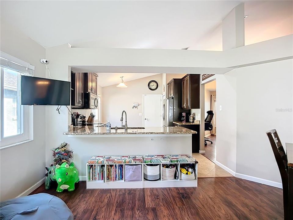 En Venta: $349,900 (3 camas, 2 baños, 1526 Pies cuadrados)