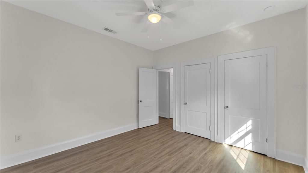 For Sale: $369,900 (2 beds, 2 baths, 1542 Square Feet)