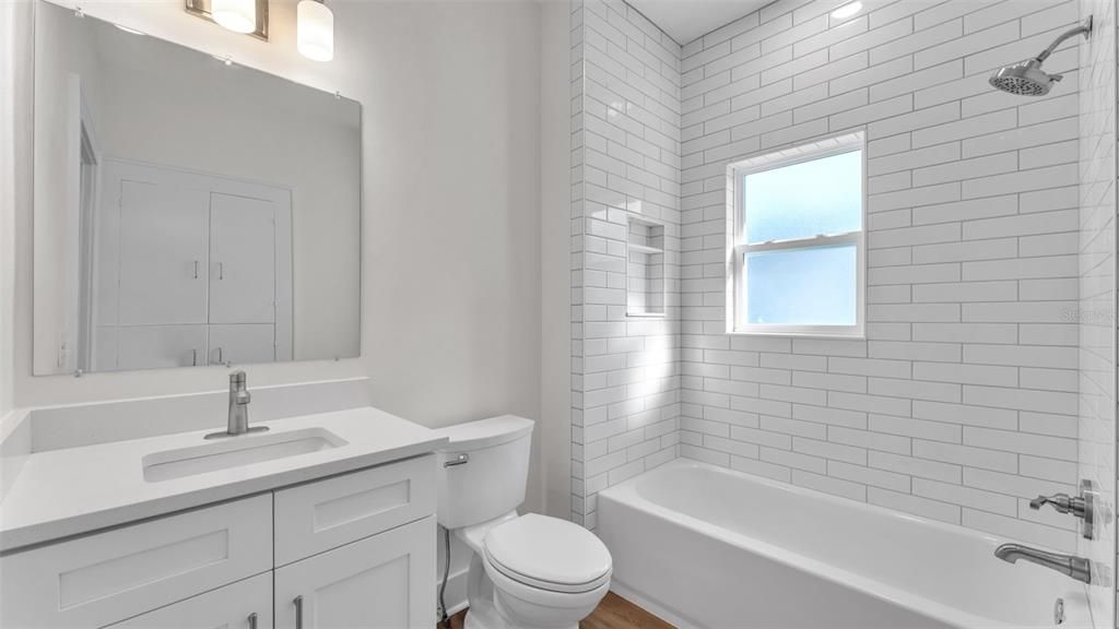 For Sale: $369,900 (2 beds, 2 baths, 1542 Square Feet)