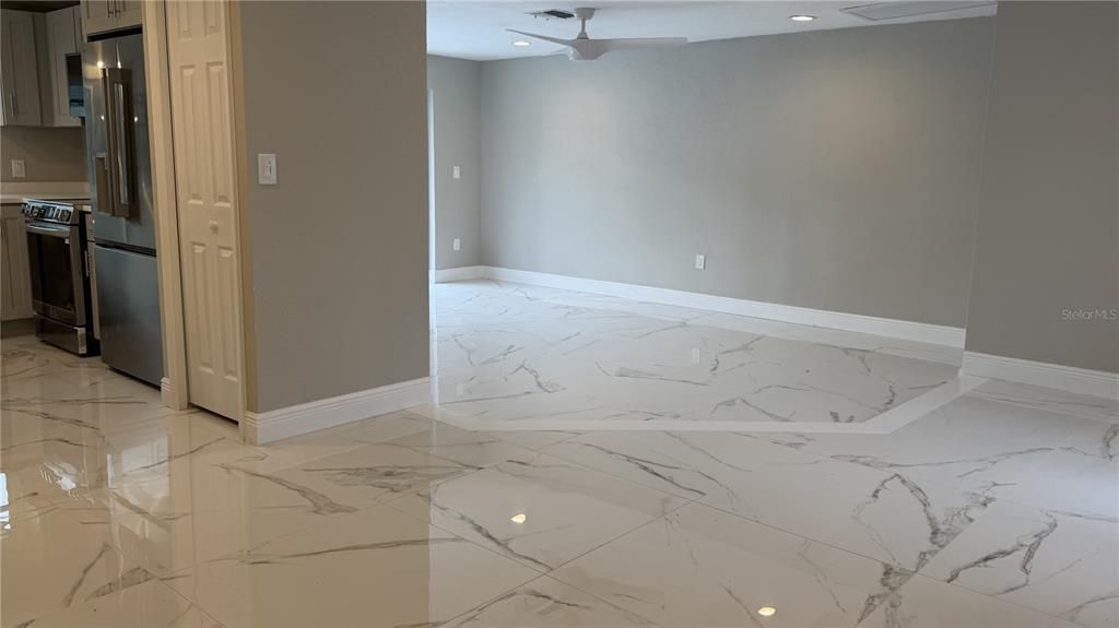 For Sale: $495,000 (3 beds, 2 baths, 1884 Square Feet)