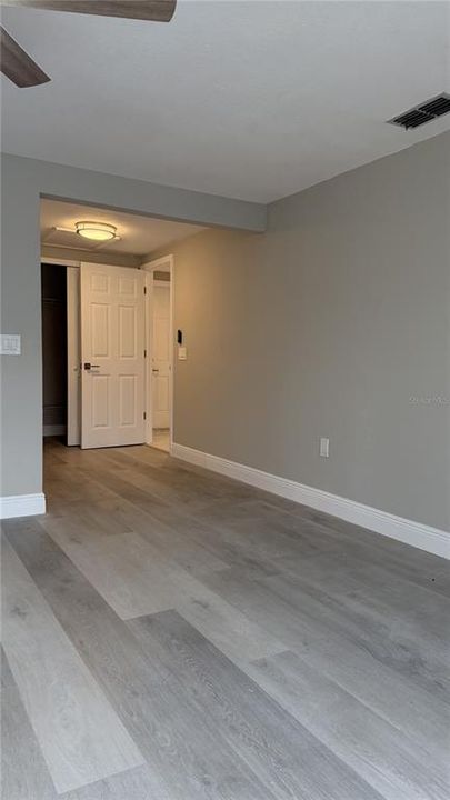 For Sale: $495,000 (3 beds, 2 baths, 1884 Square Feet)