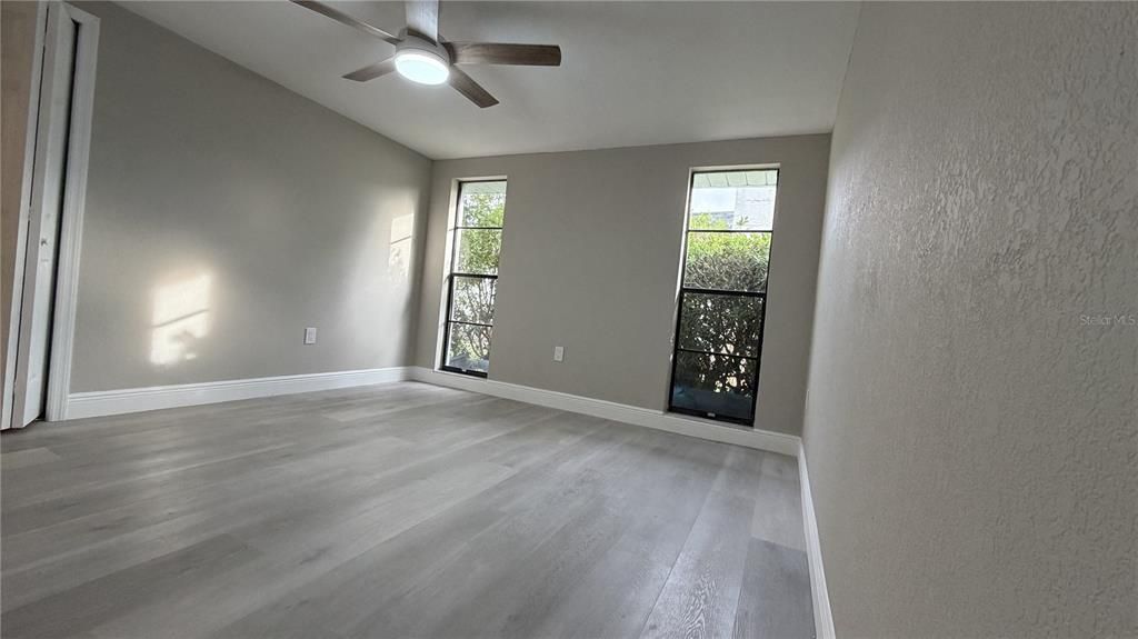 For Sale: $495,000 (3 beds, 2 baths, 1884 Square Feet)