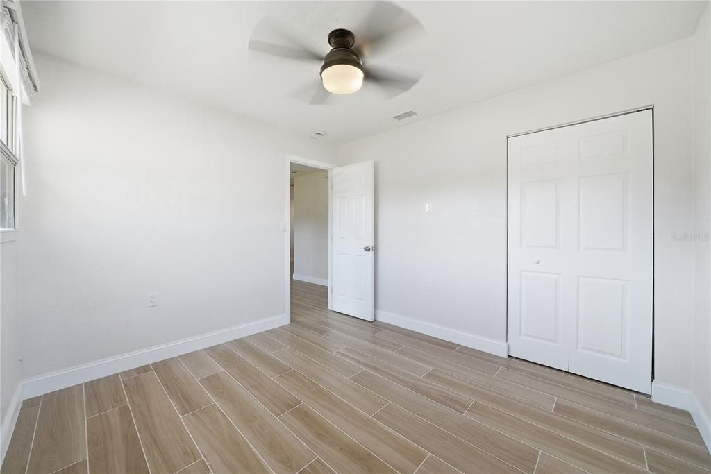 For Sale: $350,000 (3 beds, 2 baths, 1134 Square Feet)