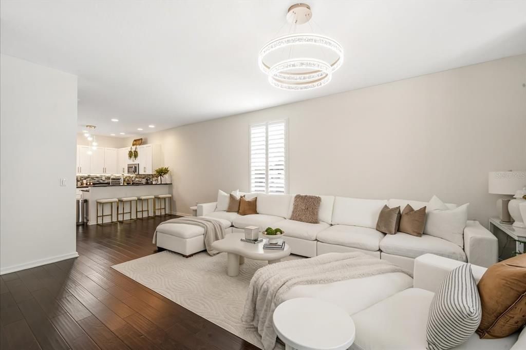 待售: $640,000 (3 贝兹, 2 浴室, 2181 平方英尺)