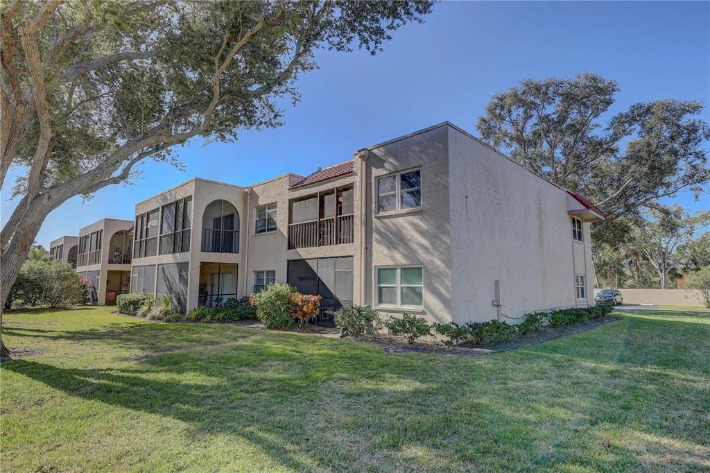 En Venta: $219,900 (2 camas, 2 baños, 1080 Pies cuadrados)