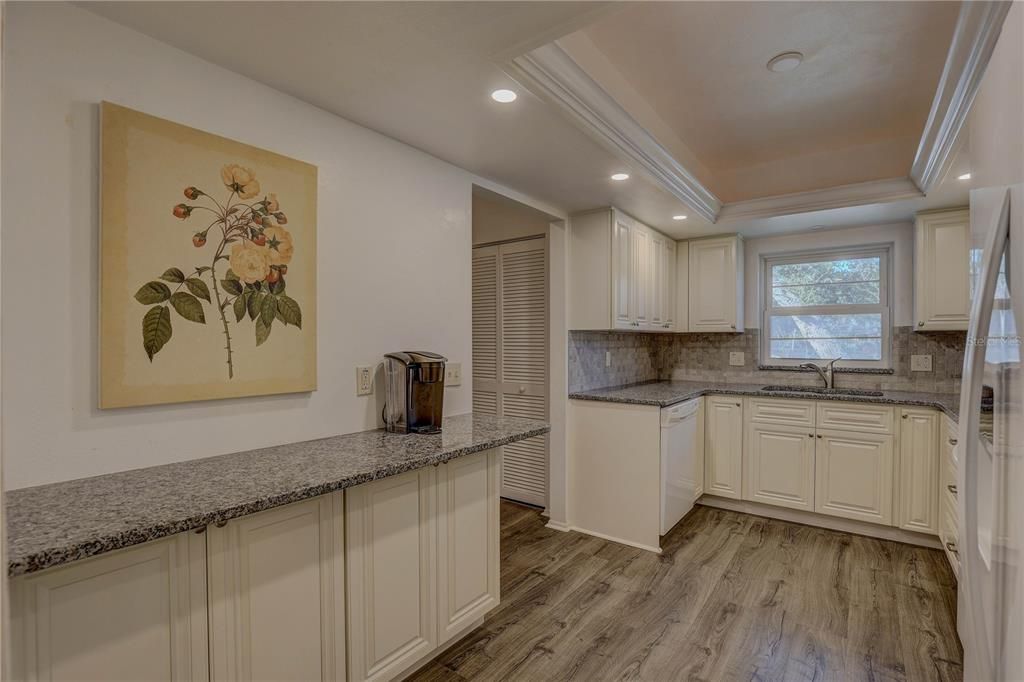 En Venta: $219,900 (2 camas, 2 baños, 1080 Pies cuadrados)