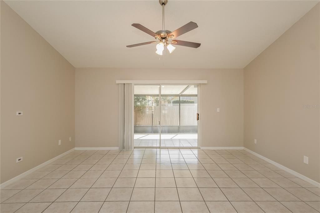 En Venta: $350,000 (3 camas, 2 baños, 1462 Pies cuadrados)