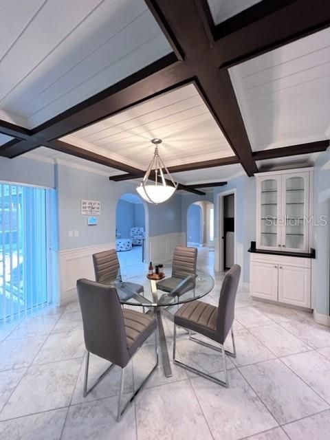 В аренду: $4,000 (3 спален, 2 ванн, 1719 Квадратных фут)