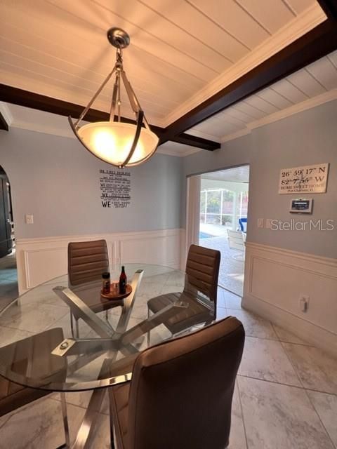 В аренду: $4,000 (3 спален, 2 ванн, 1719 Квадратных фут)