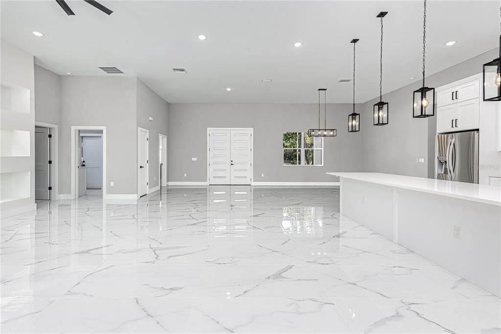 For Sale: $574,000 (4 beds, 2 baths, 2660 Square Feet)