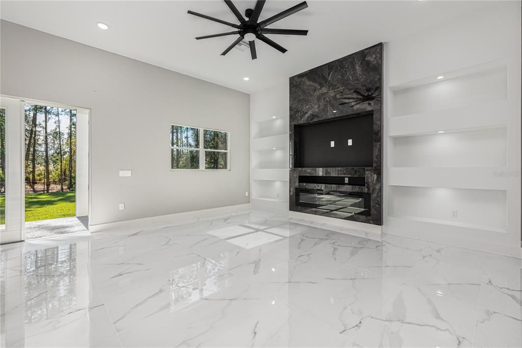 For Sale: $574,000 (4 beds, 2 baths, 2660 Square Feet)