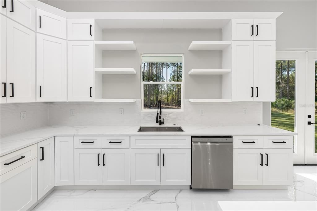 For Sale: $574,000 (4 beds, 2 baths, 2660 Square Feet)