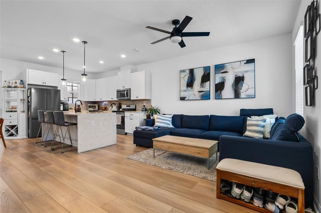 For Rent: $3,400 (3 beds, 2 baths, 1638 Square Feet)